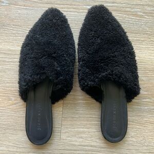 Jenni Kayne black shearling mules 39